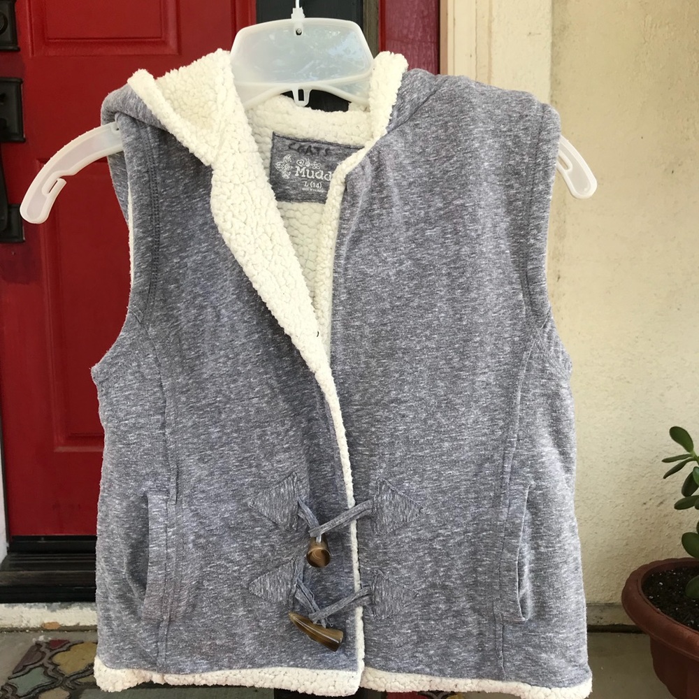 Girls vest